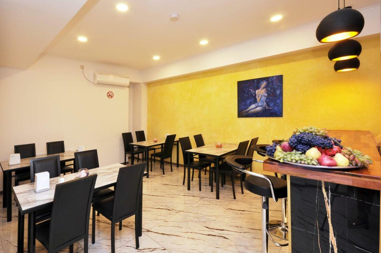 Hotel Tbilisi Check In Exterior foto