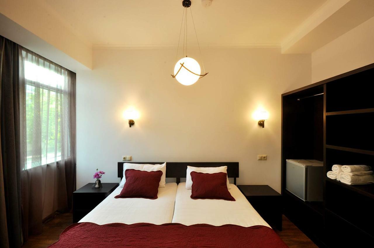 Hotel Tbilisi Check In Exterior foto